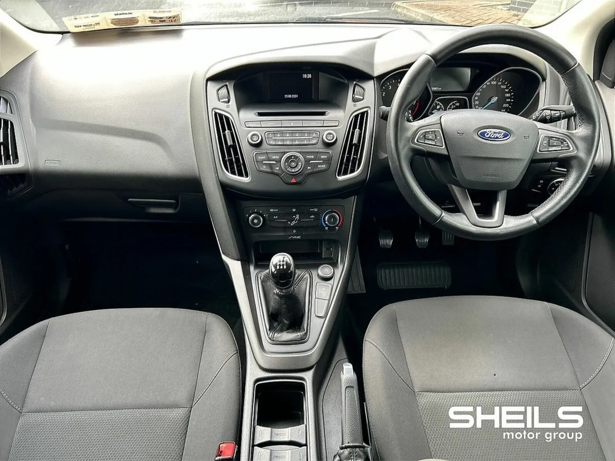 Ford Focus 1.0 Ecoboost 100PS Style - Image 3
