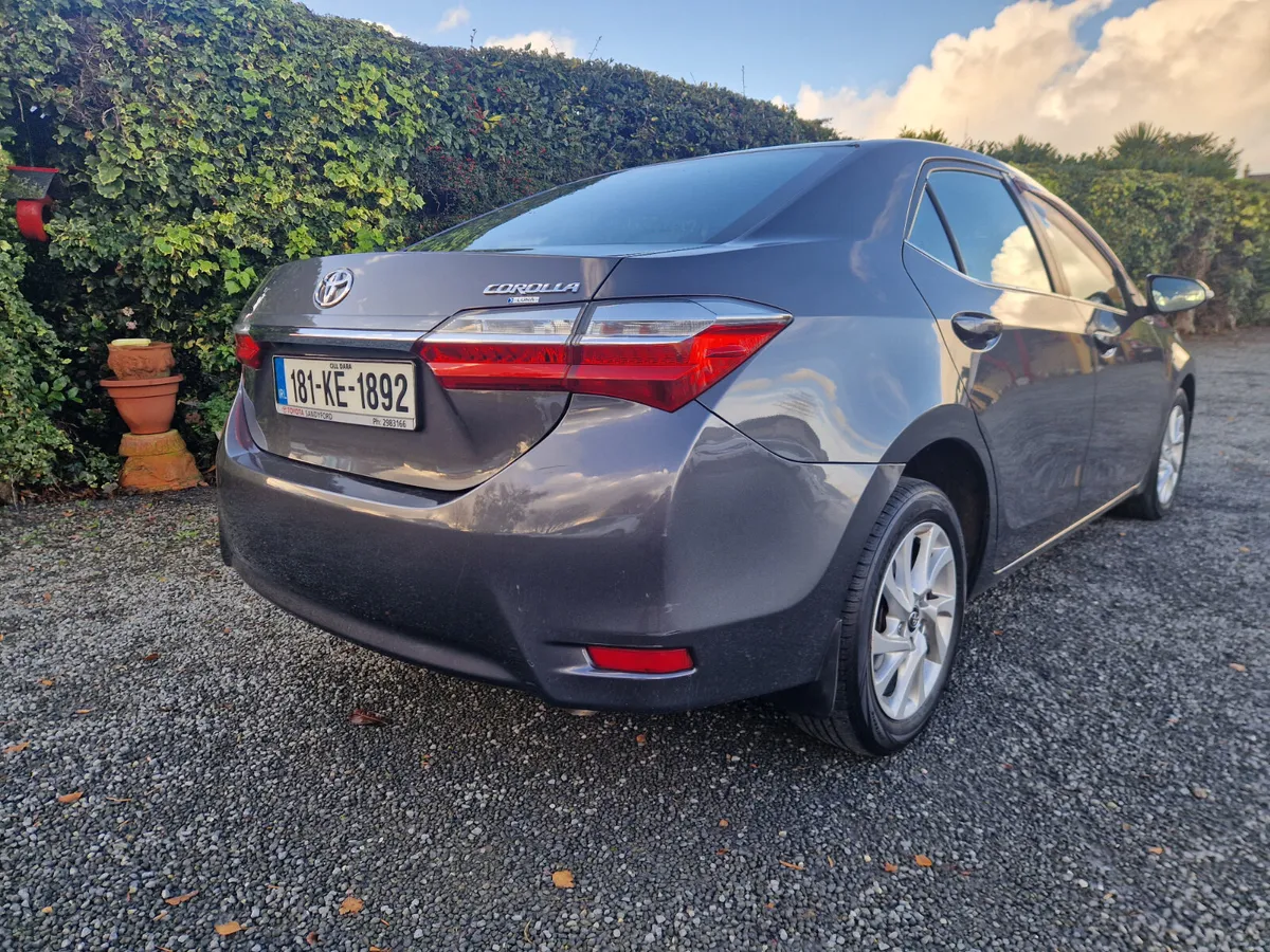 Toyota Corolla LUNA D4D 2018 - Image 4
