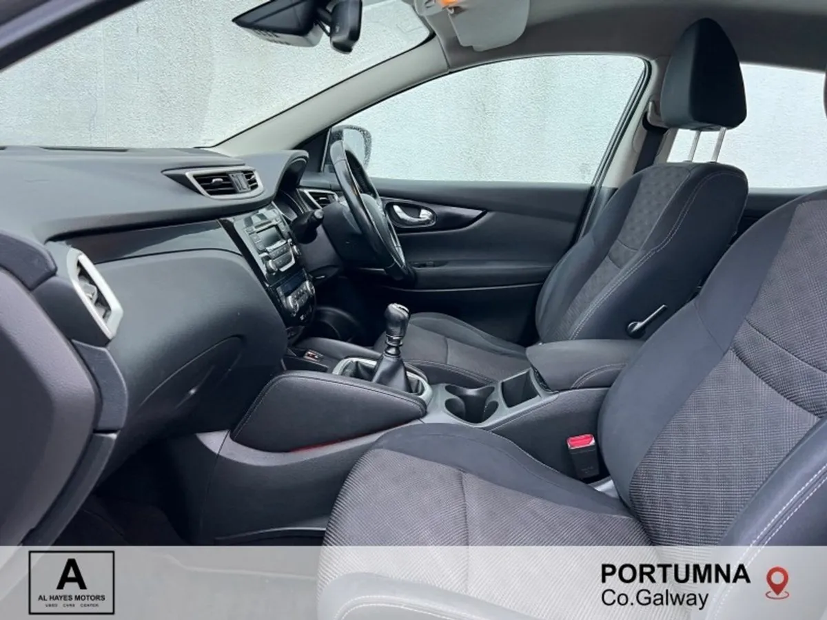 Nissan Qashqai SV 1.5 DSL - Image 4