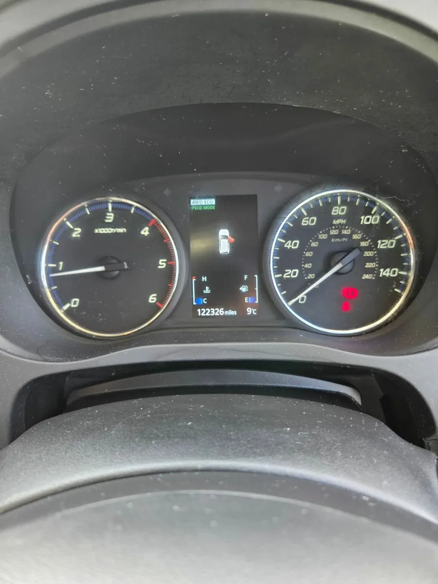 Mitsubishi Outlander 2017 - Image 4