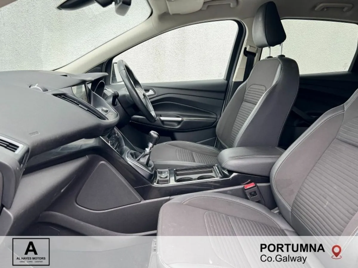 Ford Kuga 2018 TITANIUM SPEC 1.5 TDCI 6SPEED 120BH - Image 3