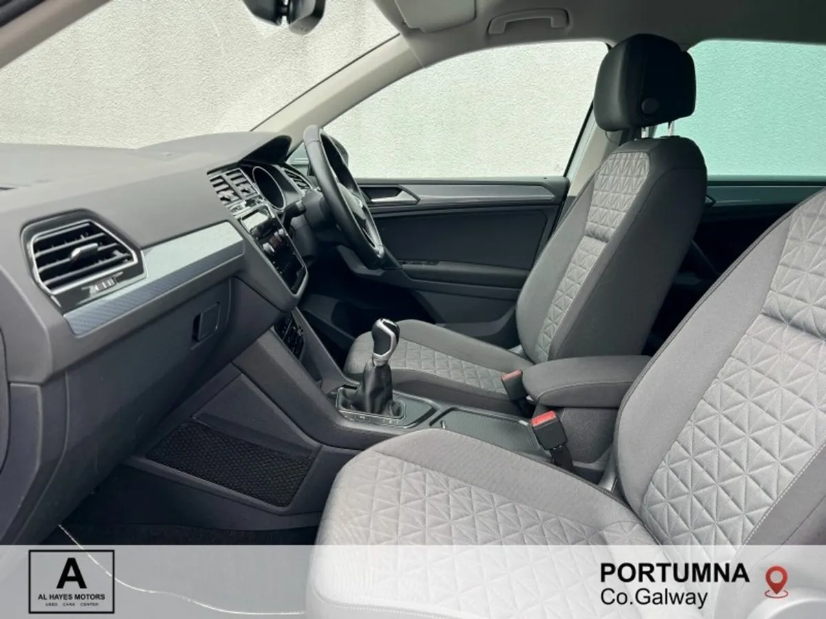 Volkswagen Tiguan 2022 LIFE 2.0 TDI 6SPEED 122BHP - Image 4