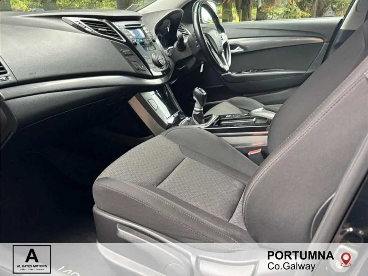 Hyundai i40 Executive 1.7 Diesel *NCT 6/26* - Image 2