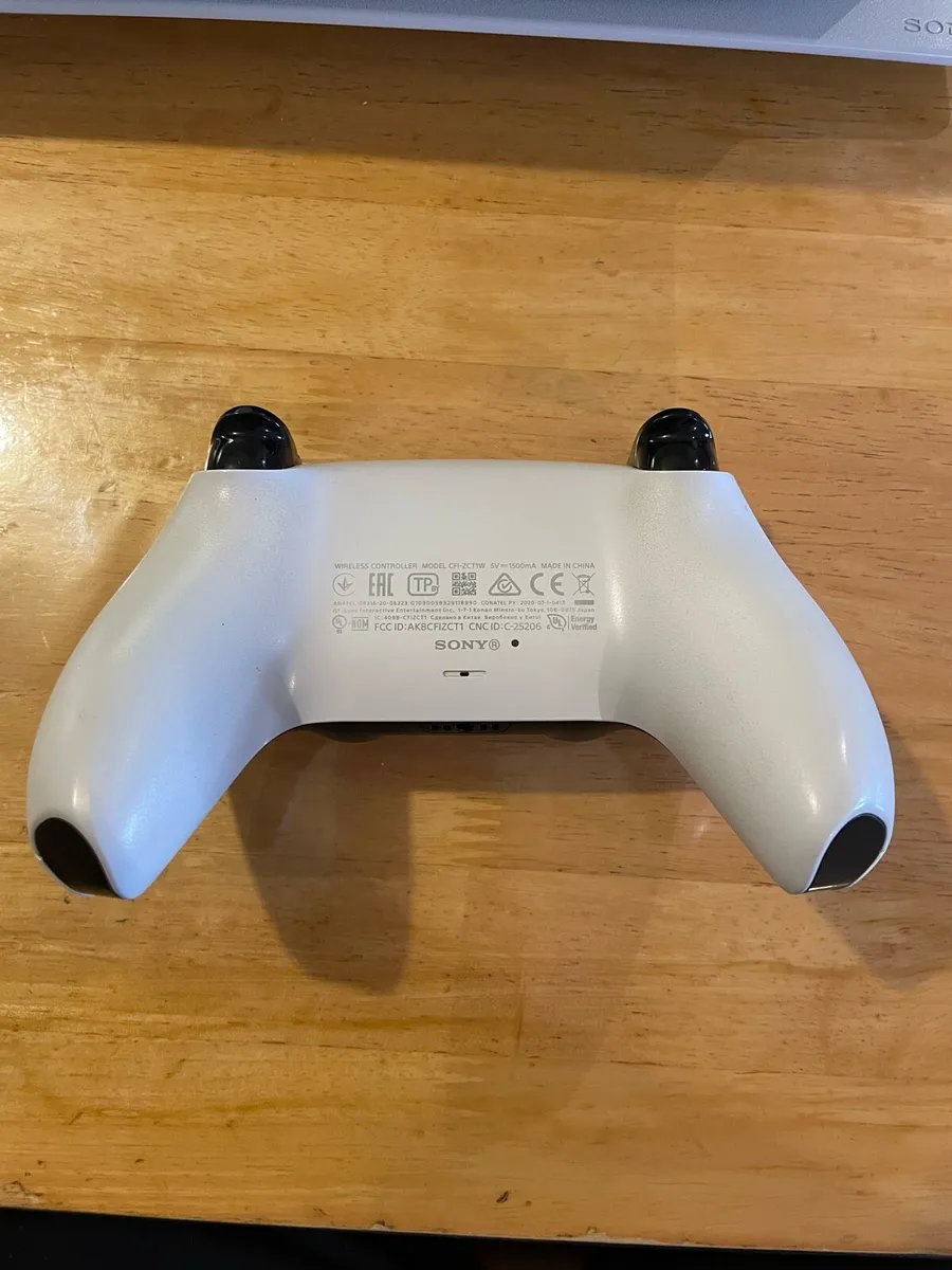 PS5 Digital - Image 4