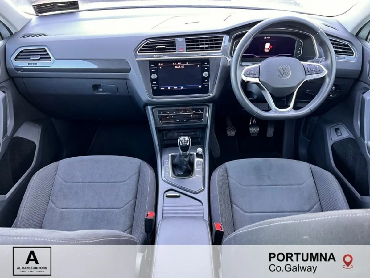 Volkswagen Tiguan 2023 ELEGANCE 2.0 TDI 6SPEED 150 - Image 2