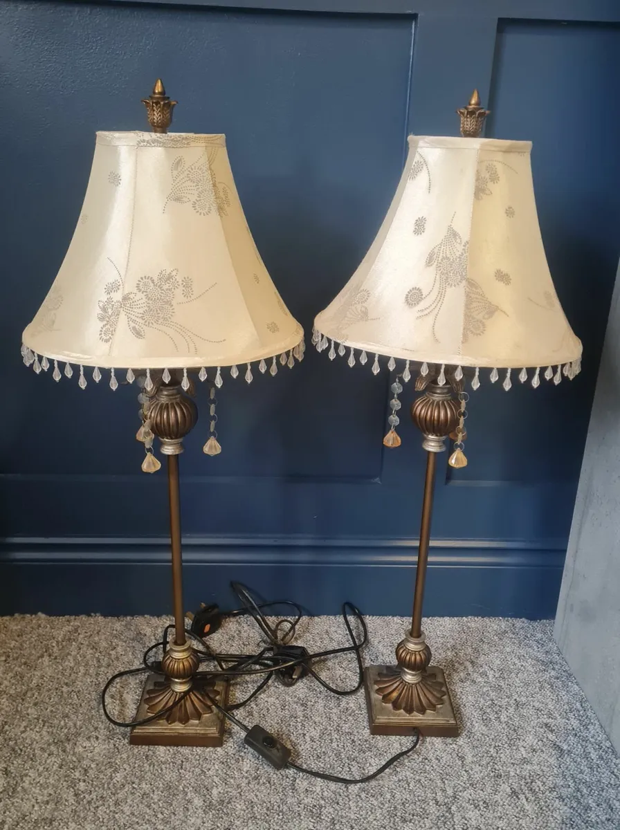 Bedside lamps