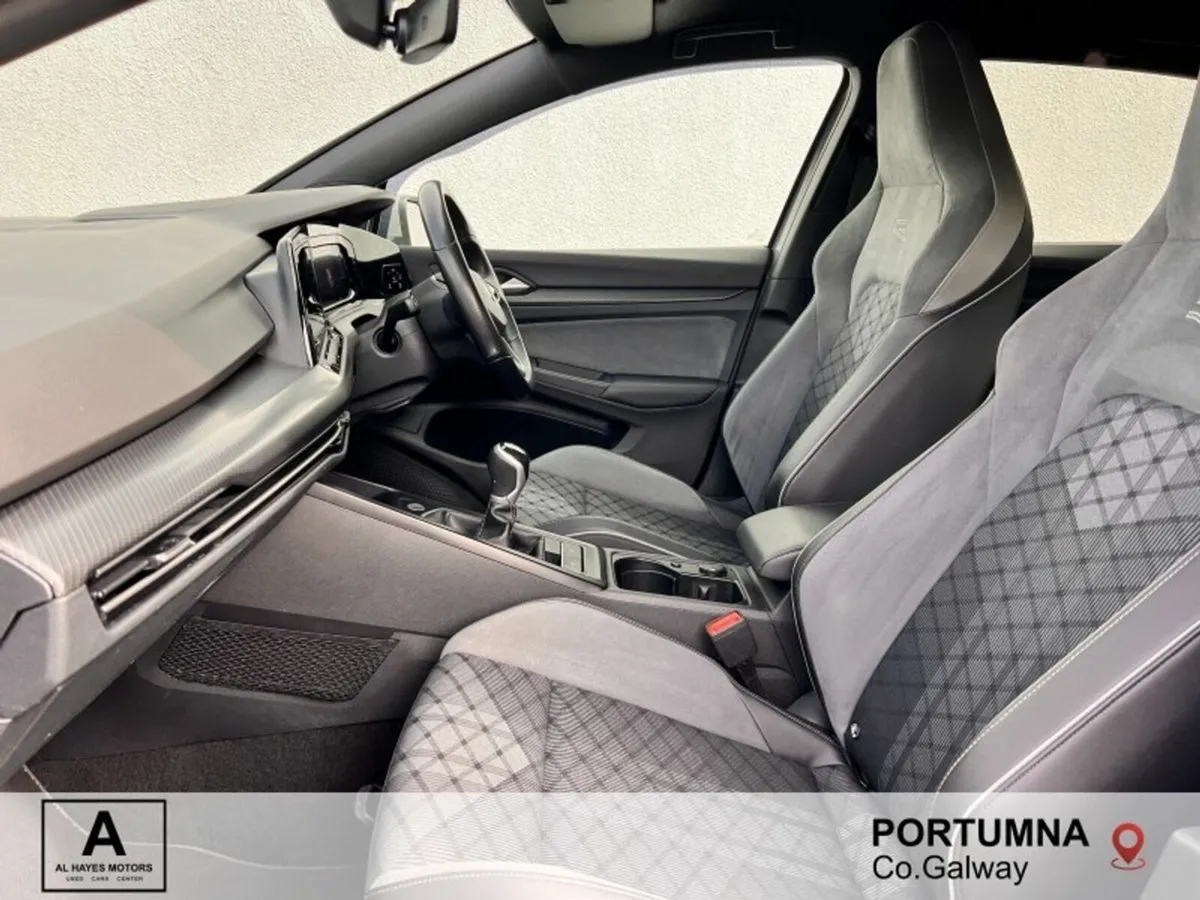 Volkswagen Golf 2022 R-LINE 2.0 TDI 6SPEED 150BHP - Image 4