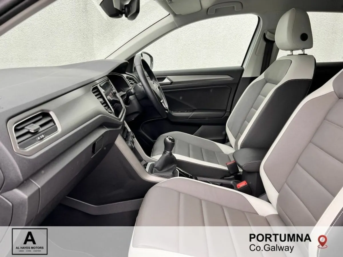 Volkswagen T-Roc 2022 DESIGN 1.0 TSI 6SPEED 110BHP - Image 4