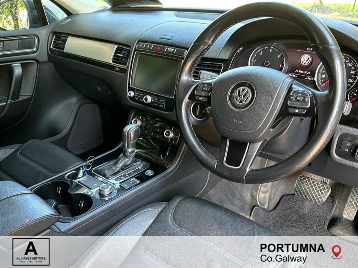 Volkswagen Touareg CV 3.0 TDI 262 Bhp *PRICE + VAT - Image 2