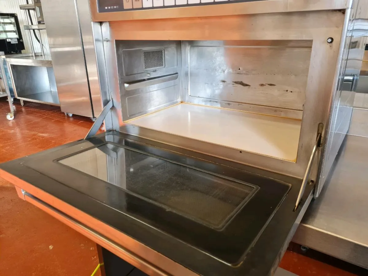 Panasonic Proll NE-1880 Microwave - Image 2