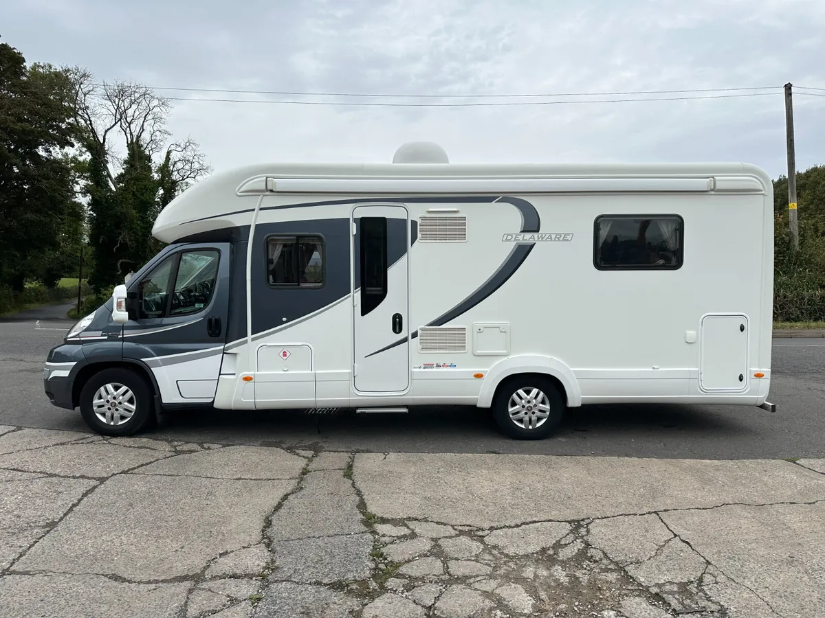 2013 Auto-Trail Frontier Delaware 4-Berth 4250KG - Image 2