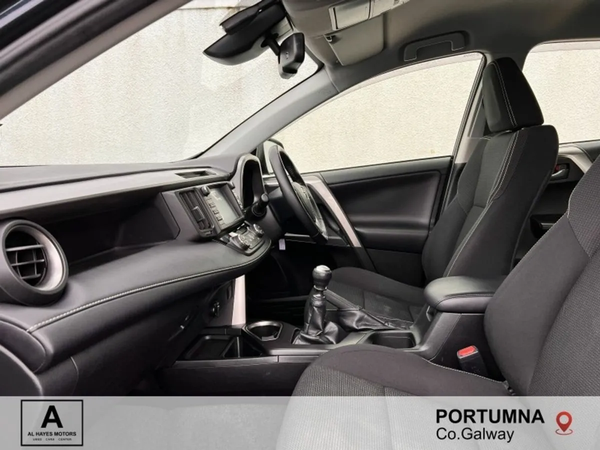 Toyota RAV4 2.0 D-4D LUNA SPORT 4DR *NCT 3/26* - Image 4