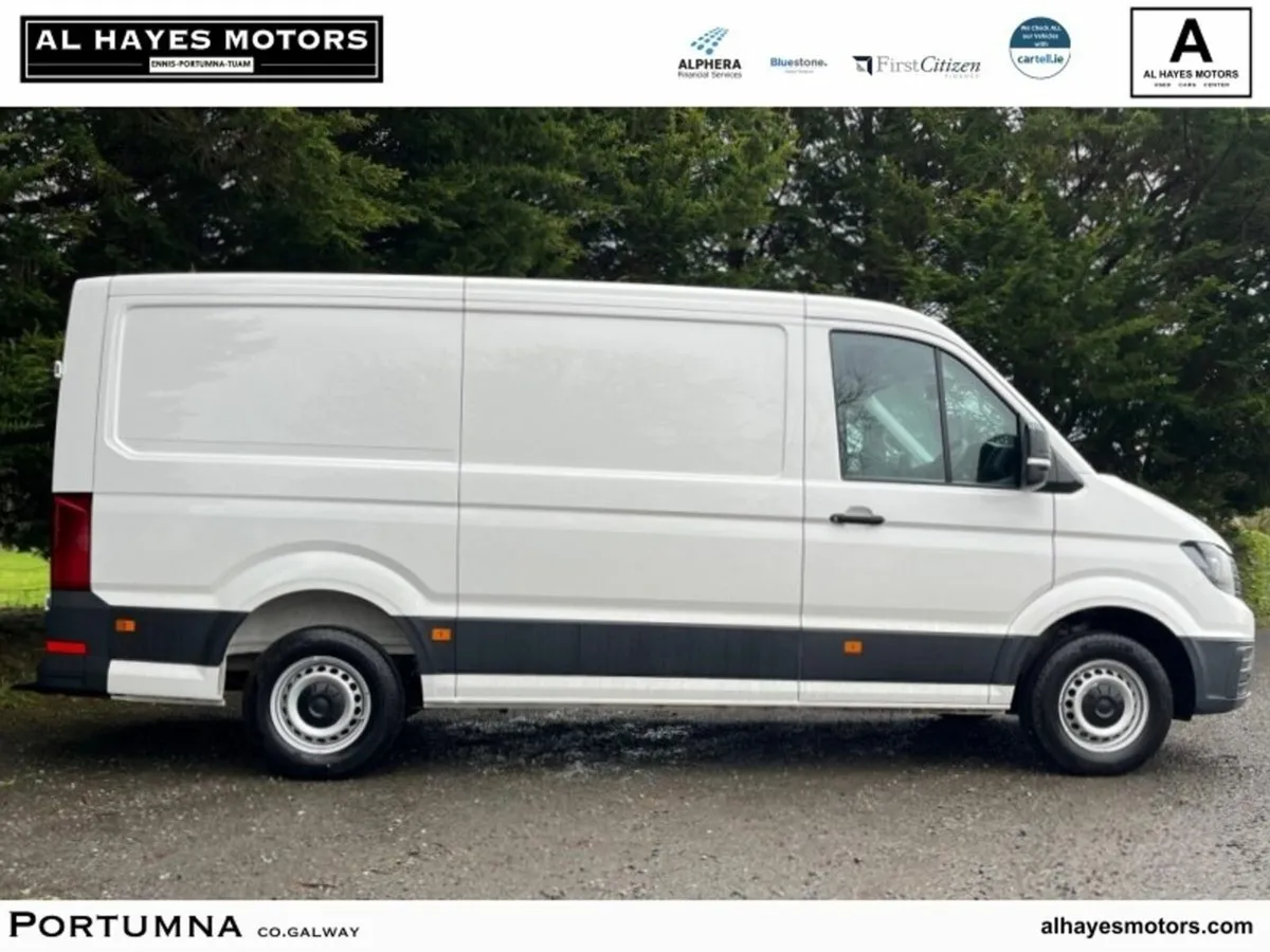 Volkswagen Crafter TREND 35 MWB 2.0TDI 6SPEED 140B - Image 3
