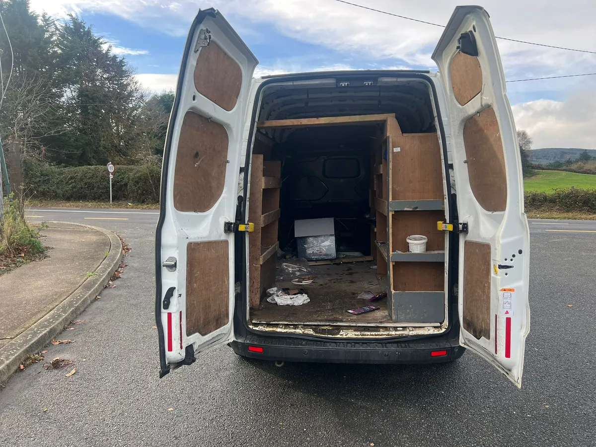 FORD TRANSIT CUSTOM DOE & TAX - Image 4