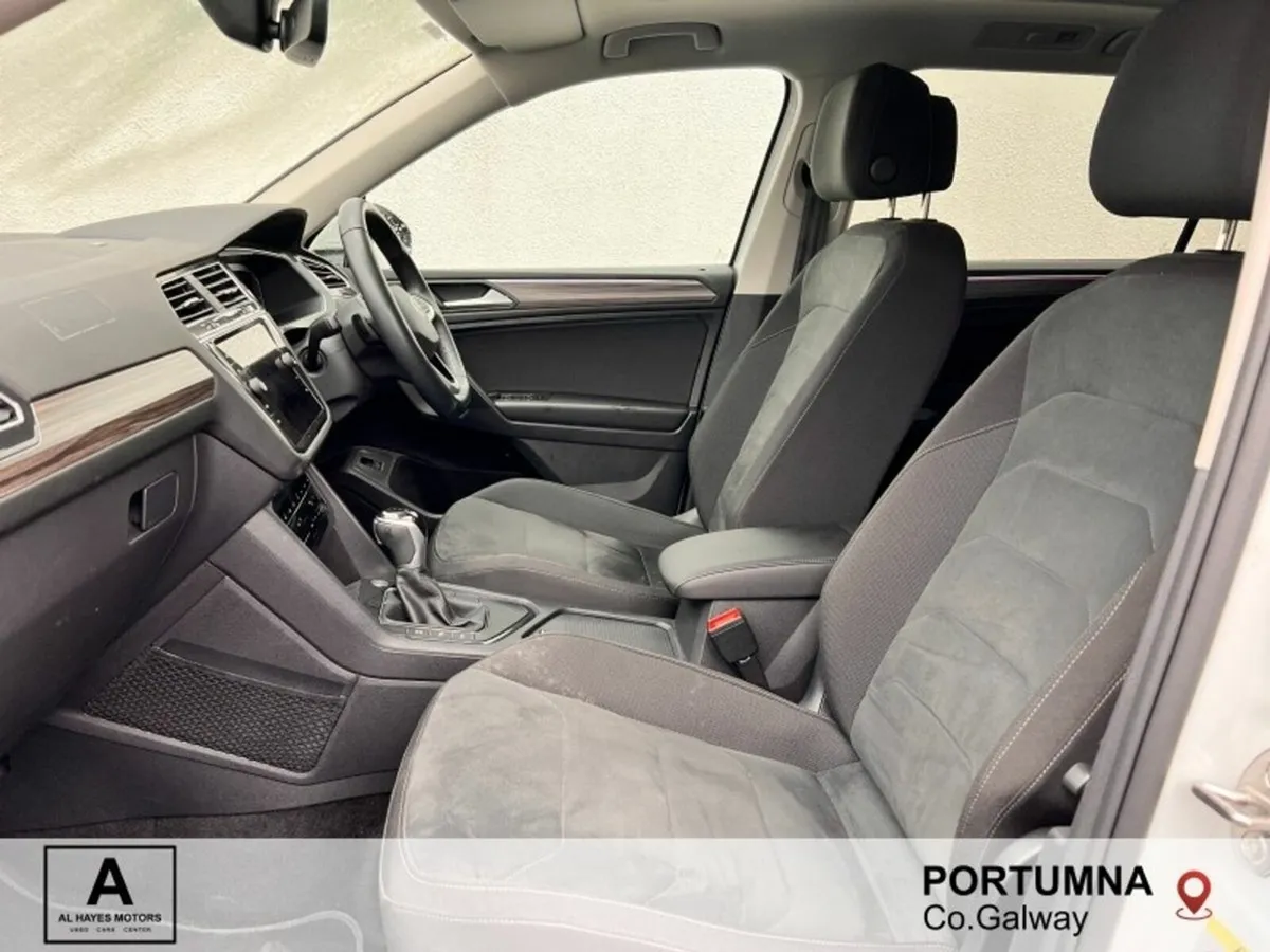 Volkswagen Tiguan Allspace 7 SEATER AUTOMATIC ELEG - Image 4