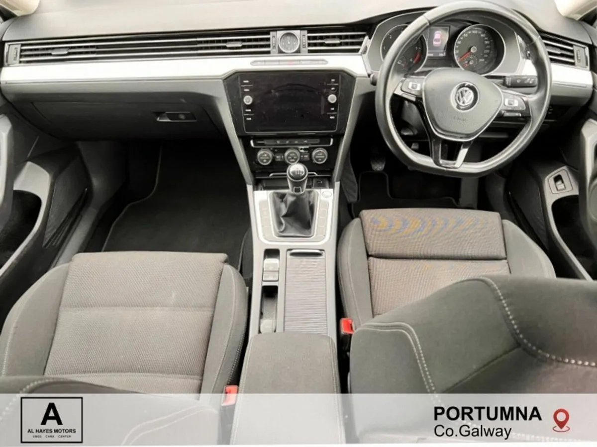 Volkswagen Passat COMFORTLINE BE 2.0 TDI 6SPEED 15 - Image 2