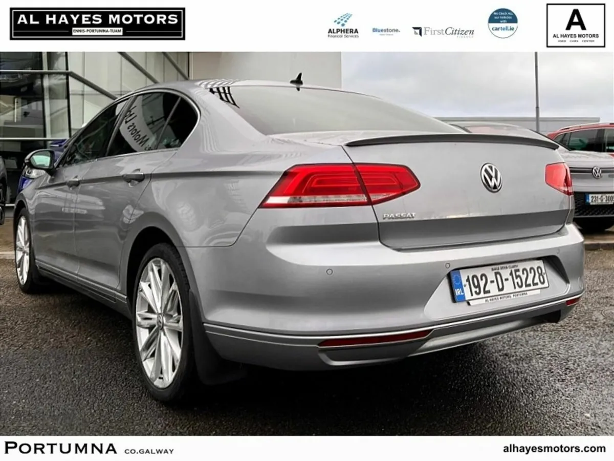 Volkswagen Passat COMFORTLINE BE 2.0 TDI 6SPEED 15 - Image 3