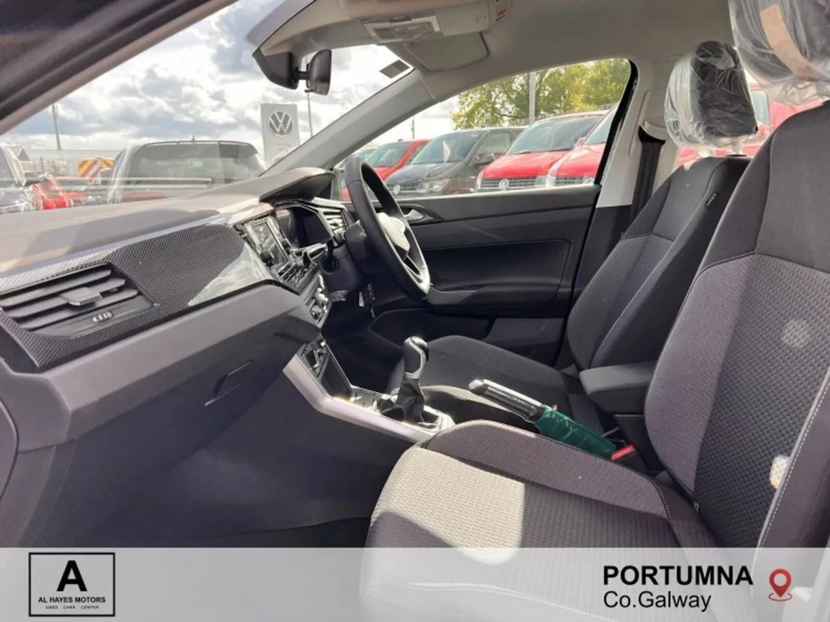 Volkswagen Polo LIFE 1.0 TSI 95BHP - Image 3