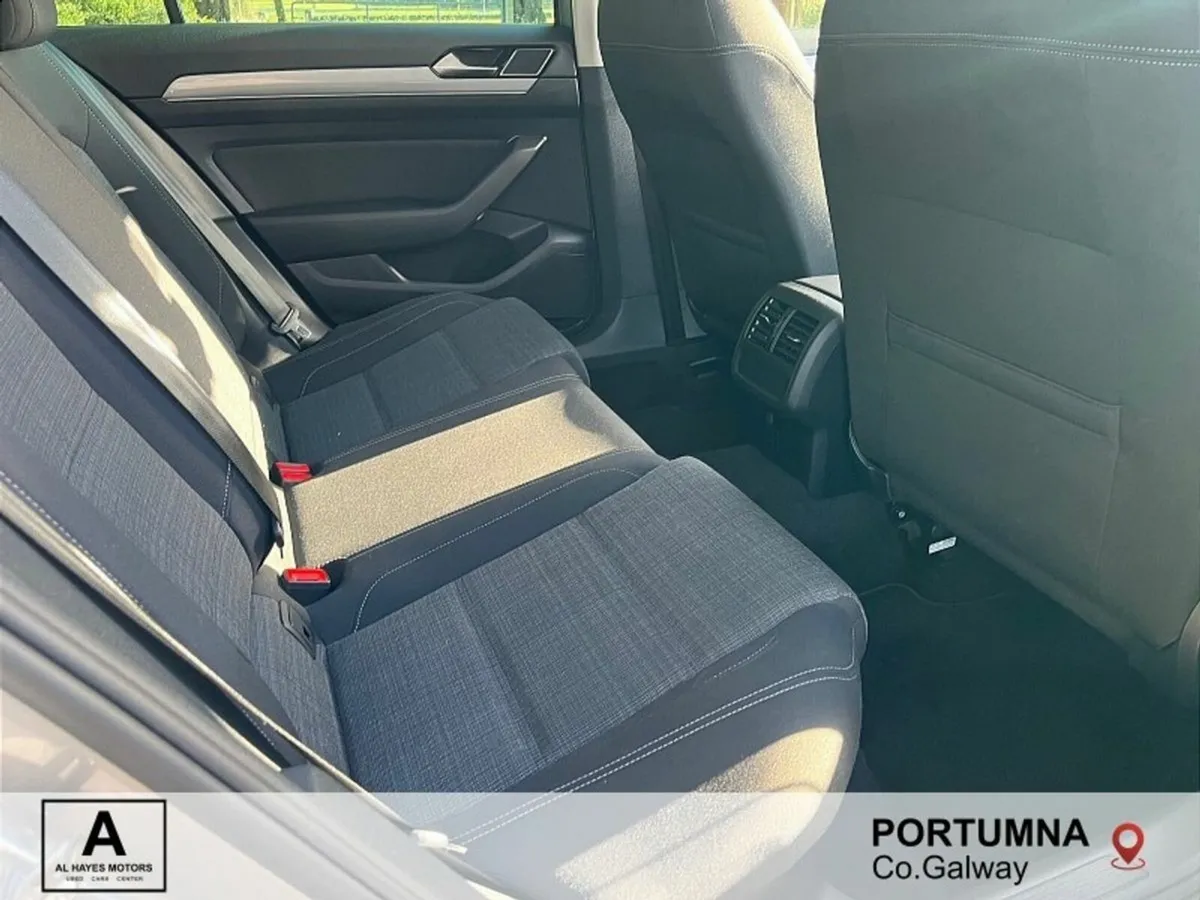 Volkswagen Passat BUSINESS 2.0 TDI 6SPEED 150BHP*N - Image 4