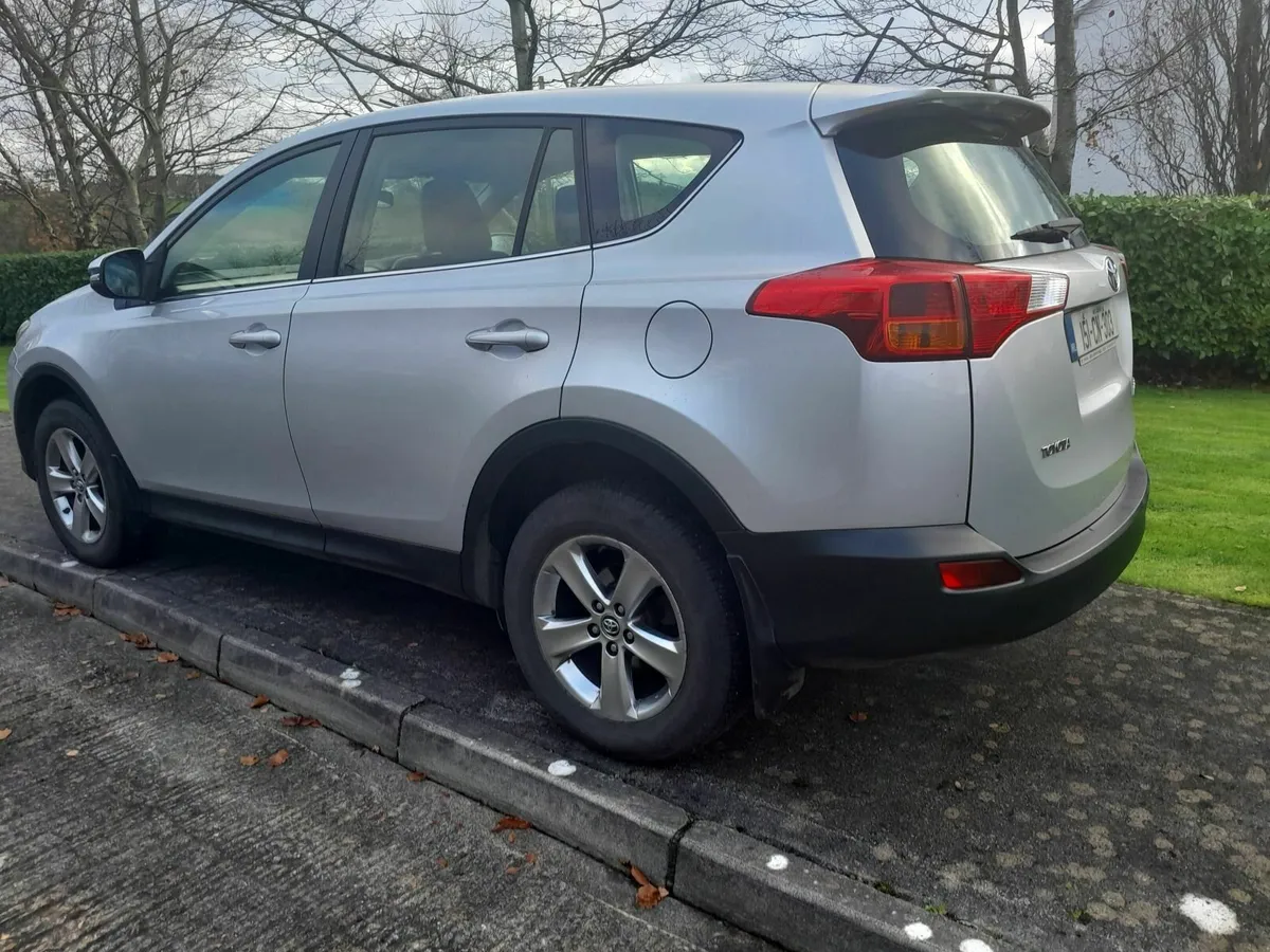 2015 Toyota RAV4 jeep d4d nct 05/26/ price 7400e - Image 4
