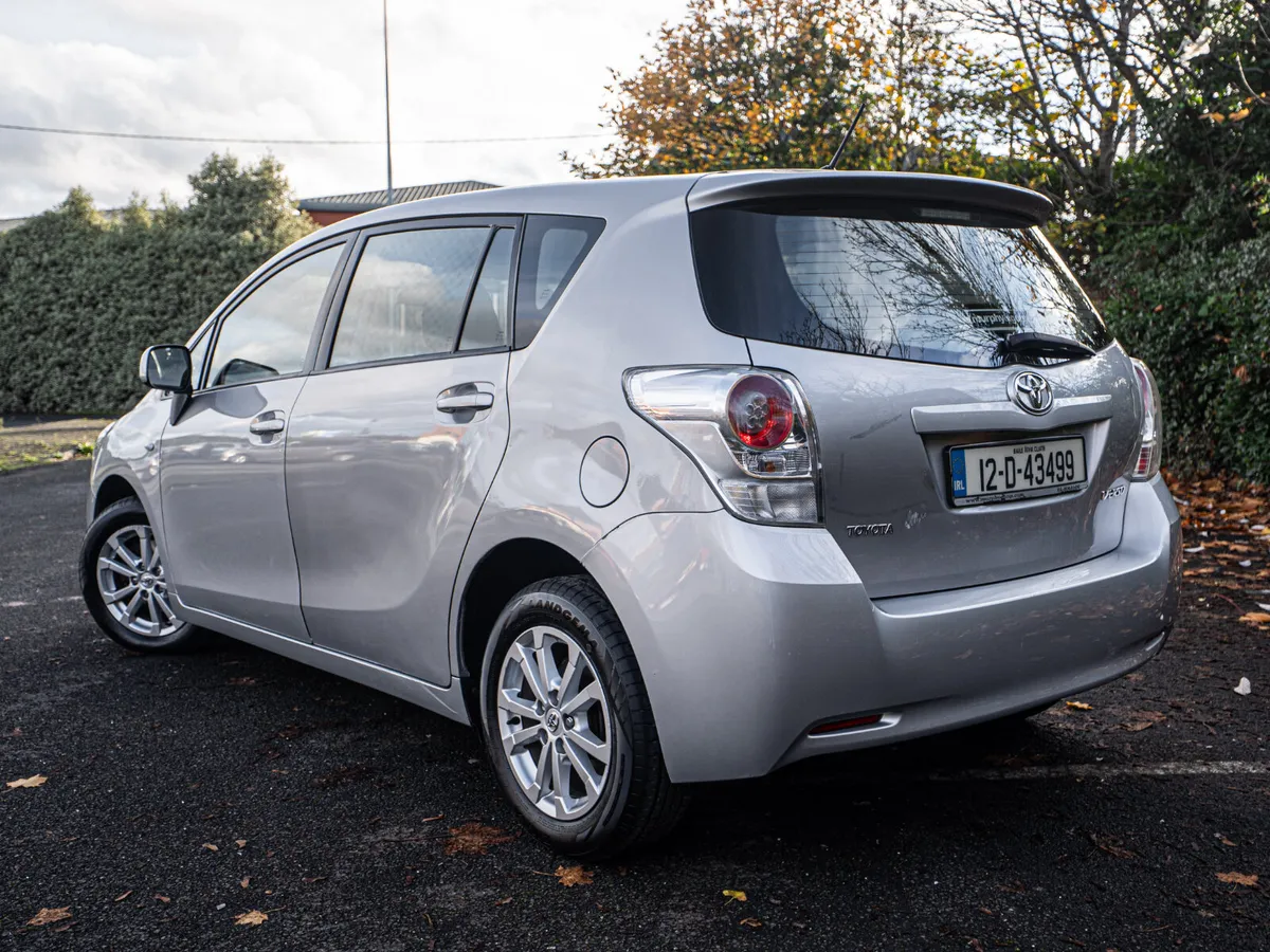 Toyota Verso 2012 - Image 4