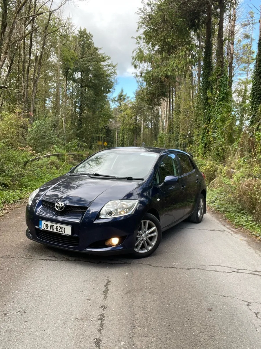 Toyota Auris - Image 1