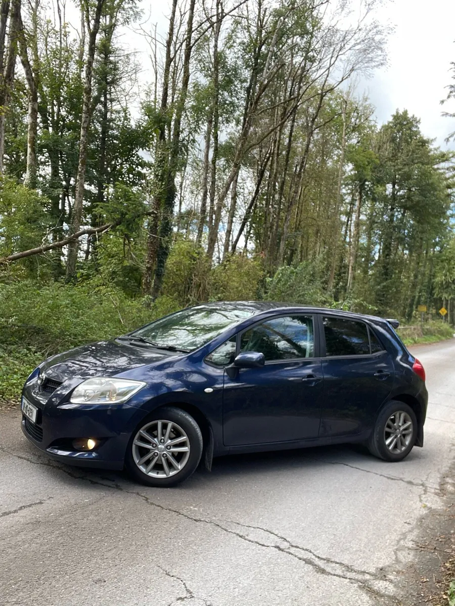Toyota Auris - Image 2
