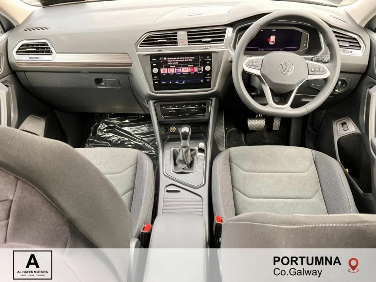 Volkswagen Tiguan Allspace 7 SEATER 2023 AUTOMATIC - Image 2