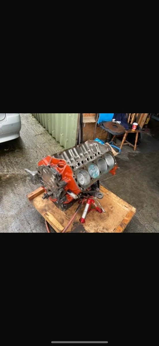351W 5.8 v8 - Image 2