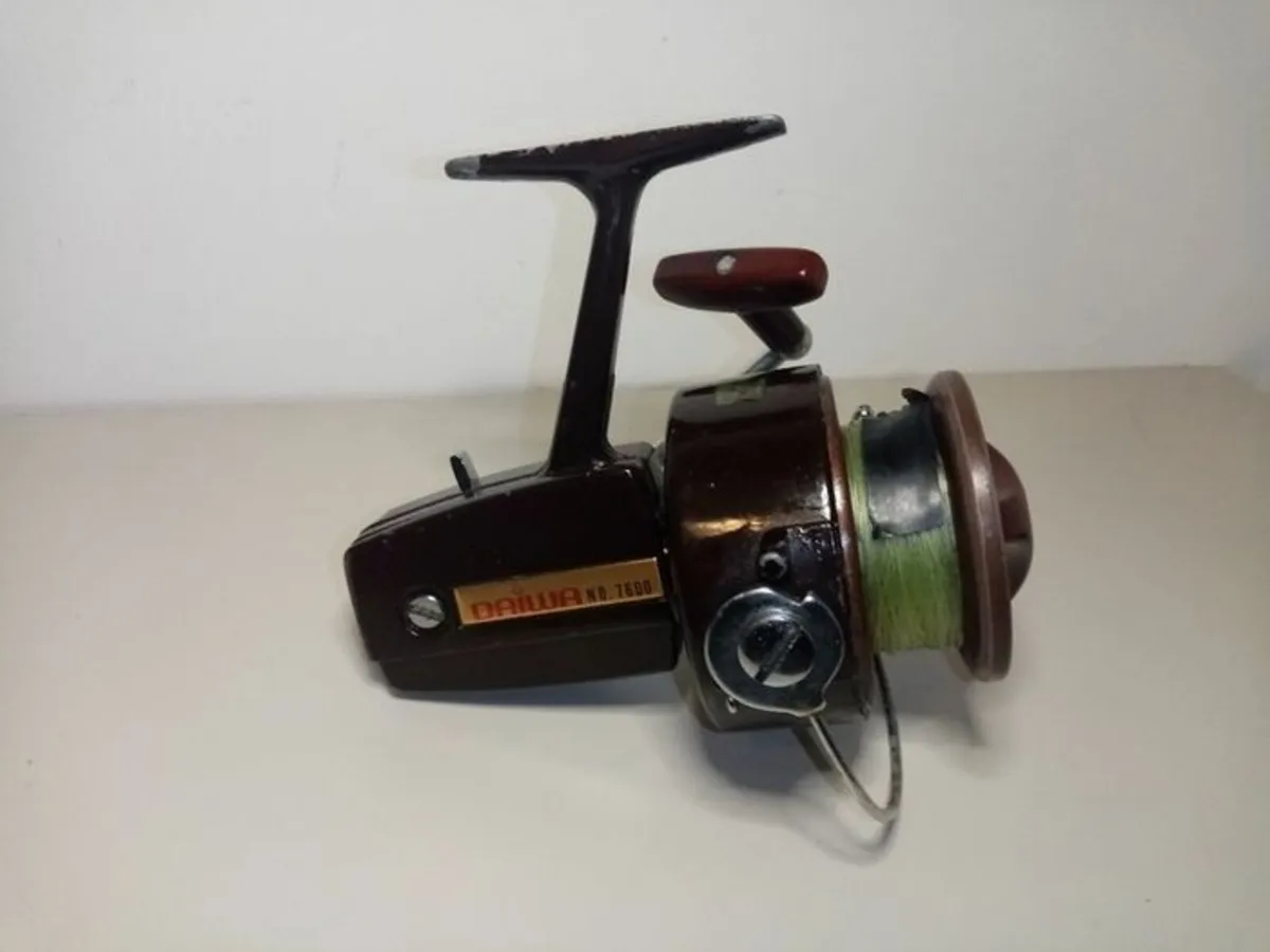 Daiwa Corporation California Spinning Fishing Reel - Image 4