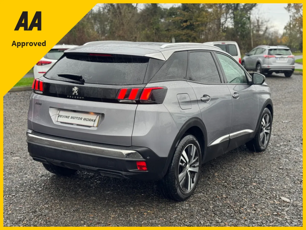 Peugeot 3008 ALLURE BLUEHDI S/S - Image 4