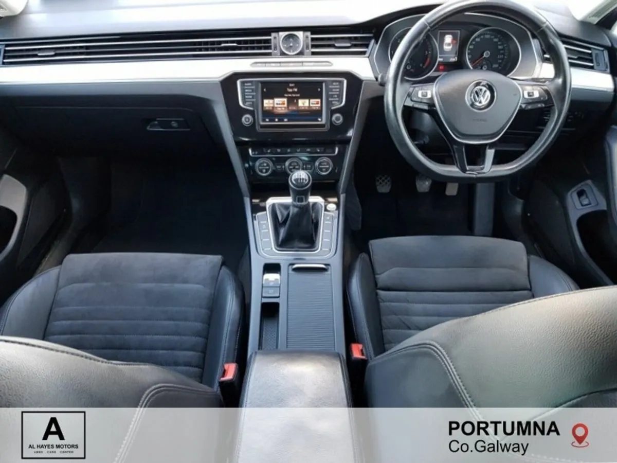 Volkswagen Passat HIGHLINE 1.6 TDI 6SPEED 120BHP*N - Image 2