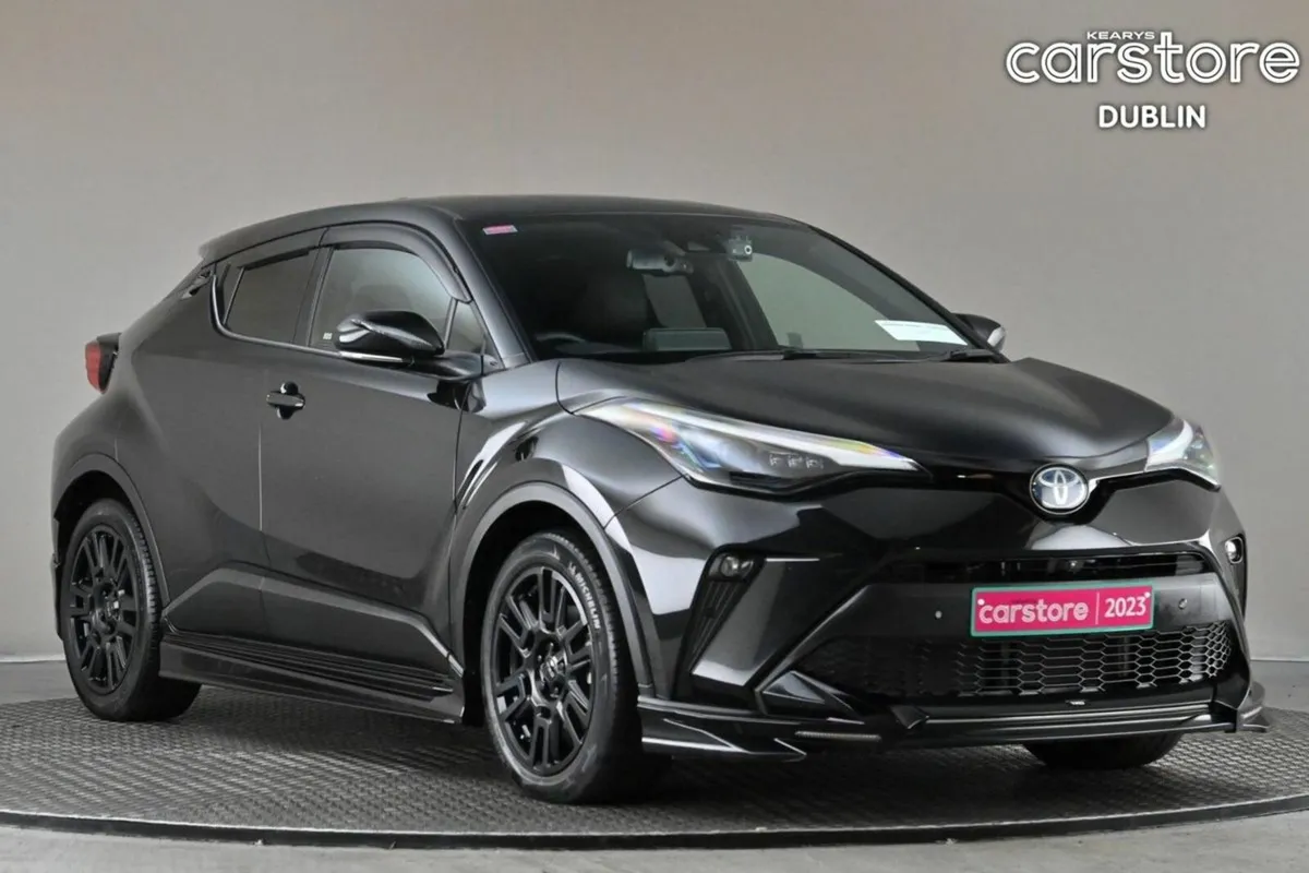 Toyota C-HR 1.8 HYBRID **TDR BODY KIT**REVERSE CAM - Image 1