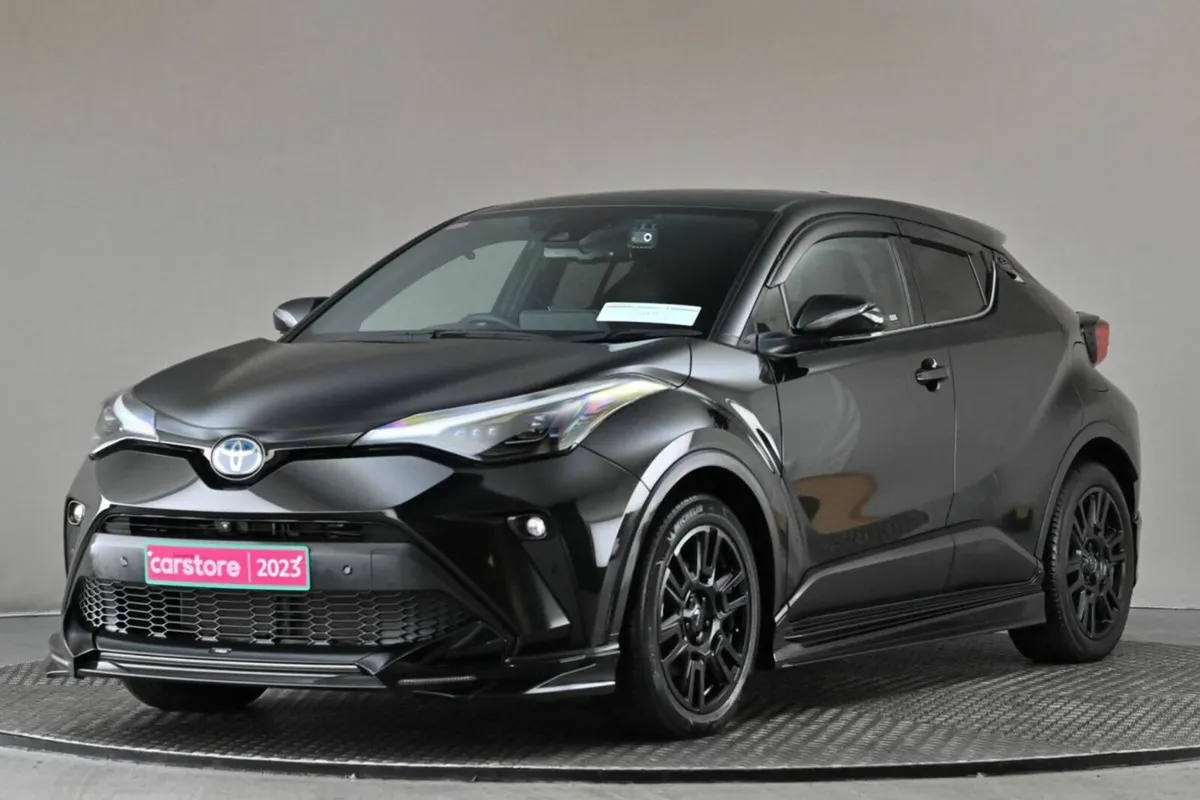 Toyota C-HR 1.8 HYBRID **TDR BODY KIT**REVERSE CAM - Image 3