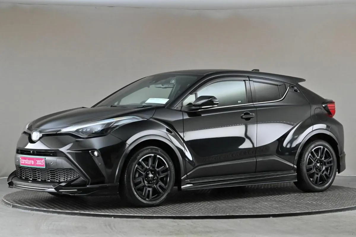 Toyota C-HR 1.8 HYBRID **TDR BODY KIT**REVERSE CAM - Image 4