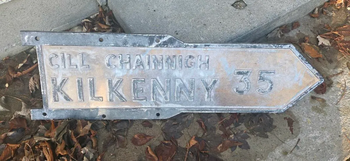 Original old road sign FOR SALE - Image 1