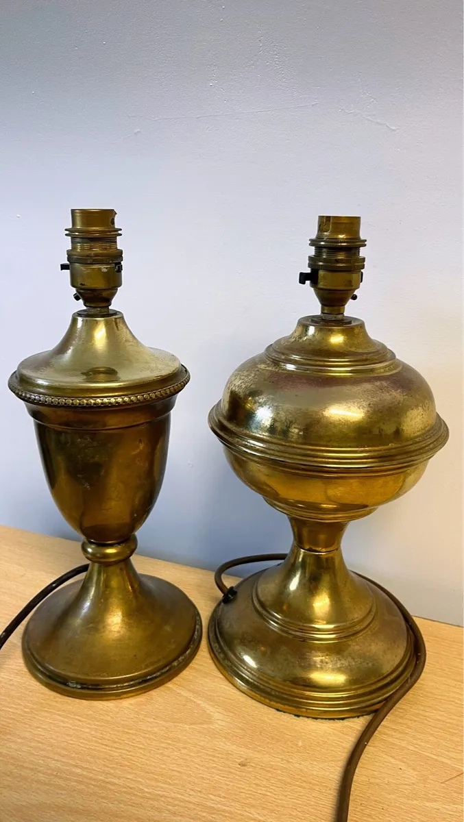 Pair of Vintage brass lamps - Image 1