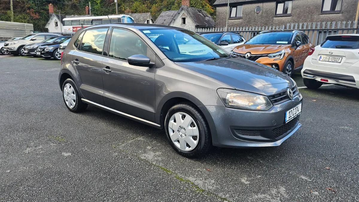 Volkswagen Polo 2012 - Image 2