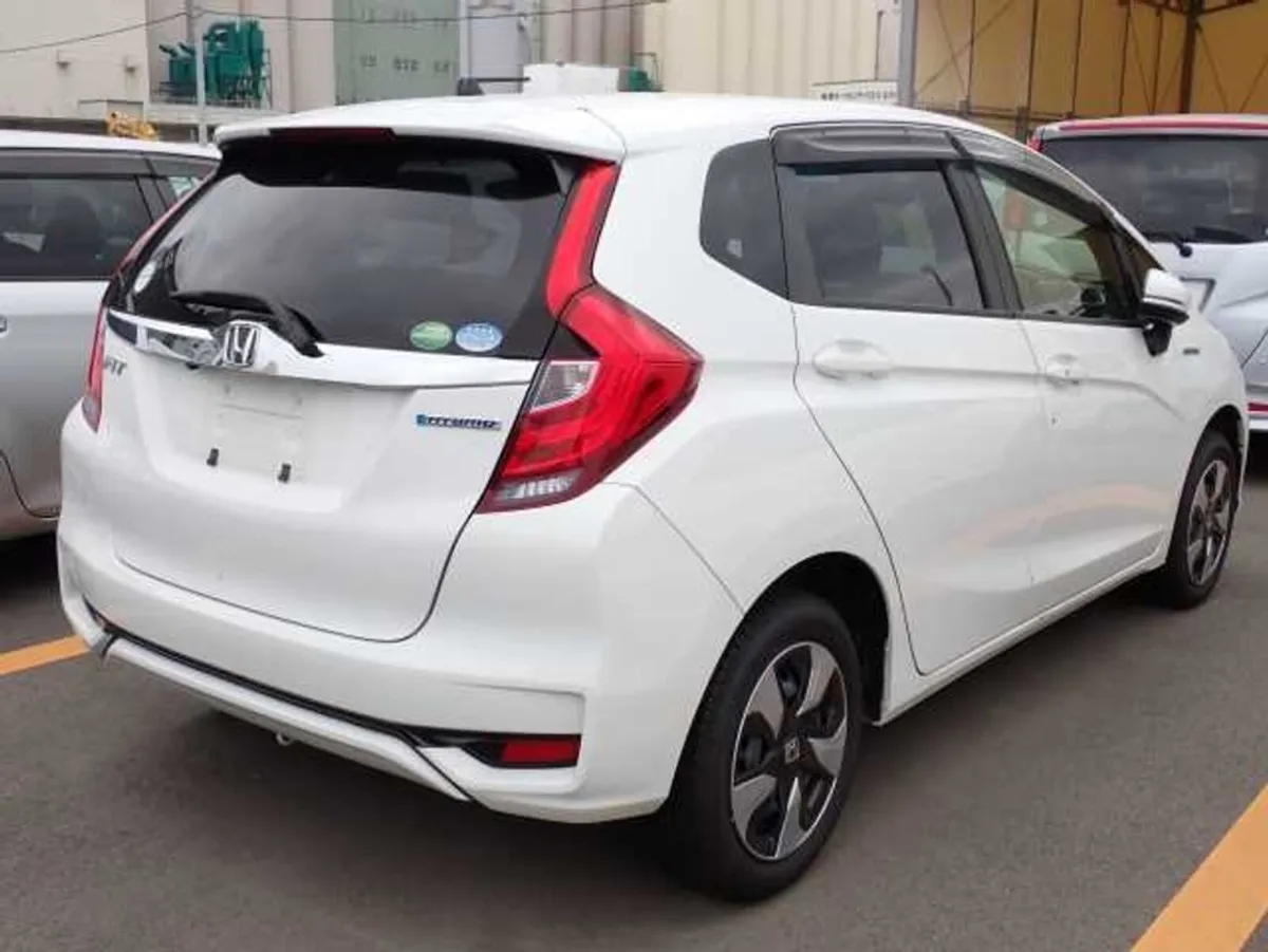 Honda Fit ONLY €12950! 2019 HONDA FIT 1.5 HYBRID / - Image 2