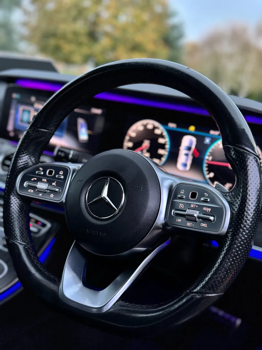 192 Mercedes E220 AMG LINE / IRISH REG €27995 - Image 2