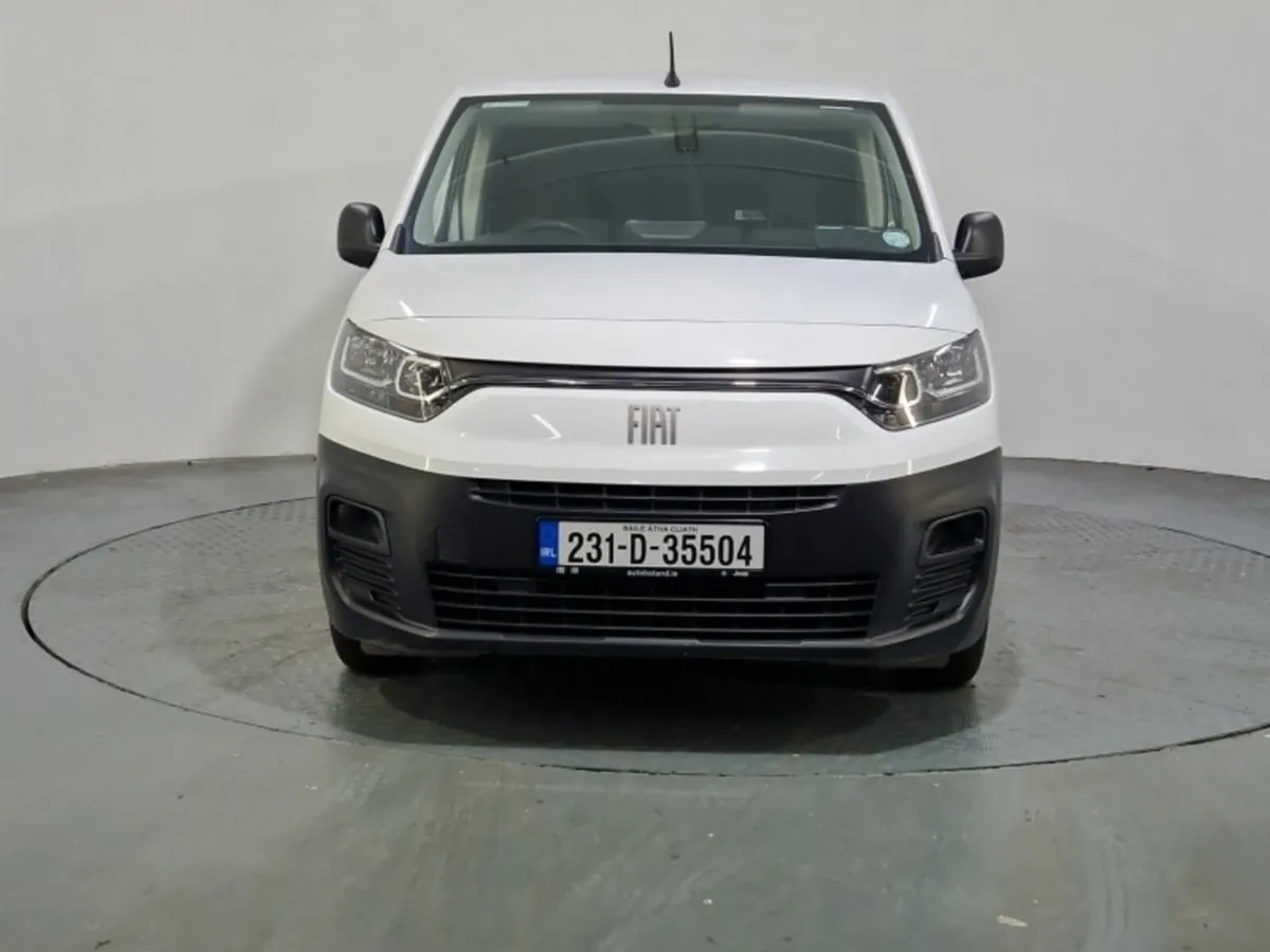 Fiat Doblo DOBLO SWB 1.5 100BHP  650 KG 4DR - Image 3