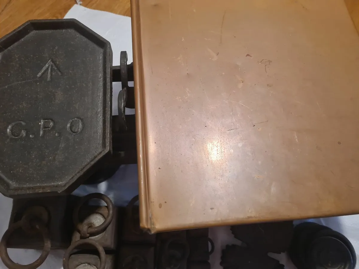 Vibtage Cast Iron Scales - Image 1