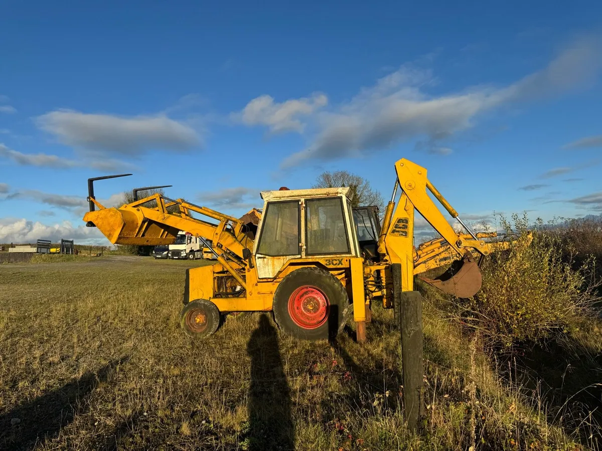 JCB 3CX one owner classic €9,950 - Image 1