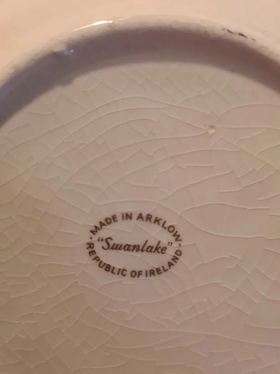 Vintage Dinner Service Set - Image 3