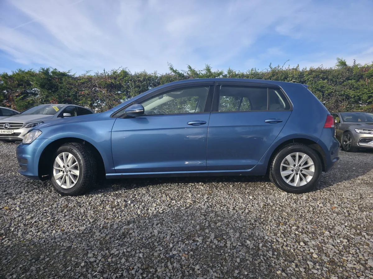 2014 Volkswagen Golf TSI Comfortline - Image 2