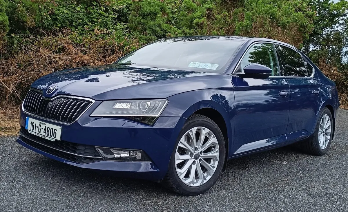 Skoda Superb - Image 1