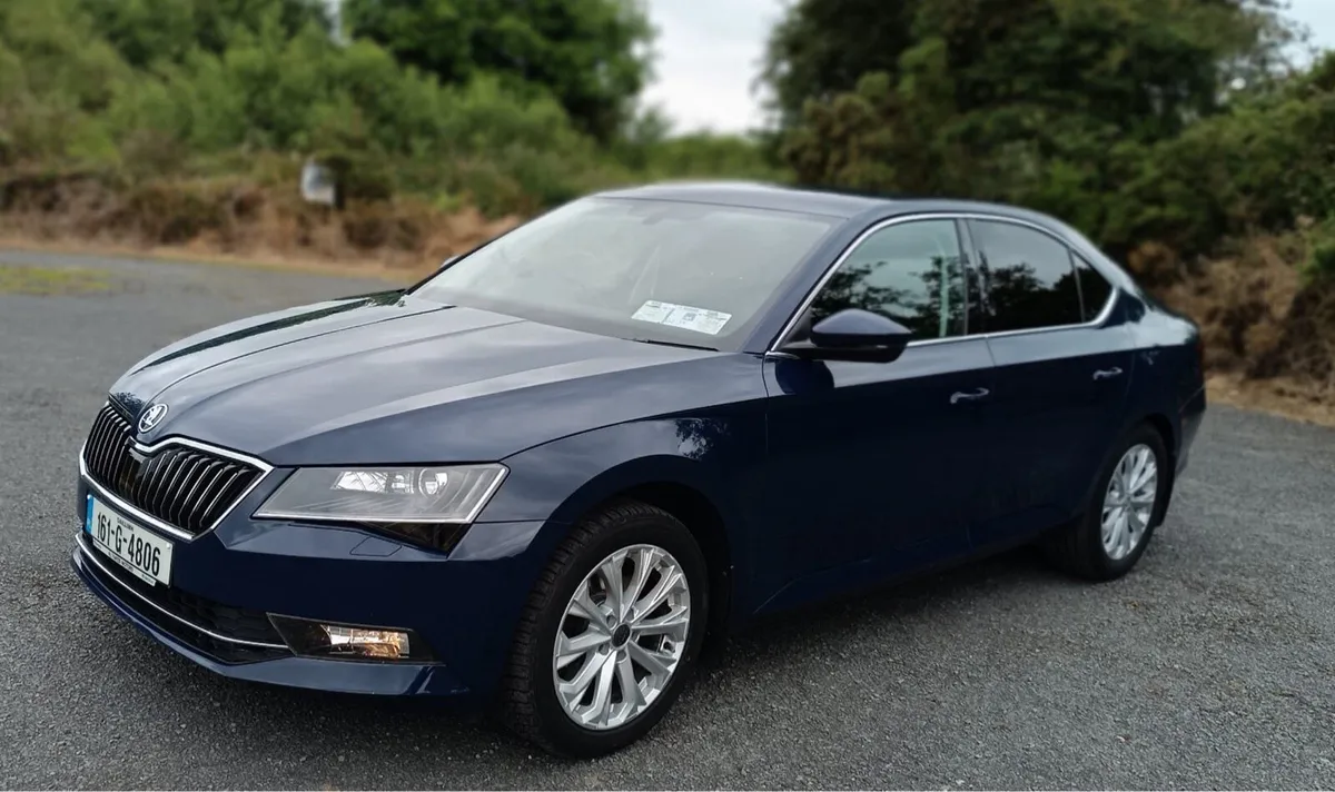 Skoda Superb - Image 2