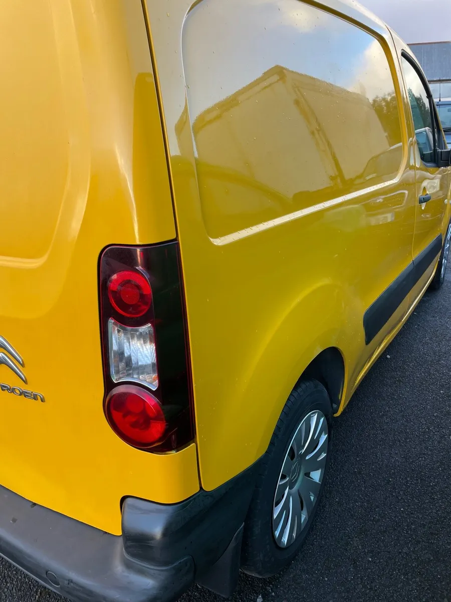 Citroen berlingo  850 LI HDI - Image 4
