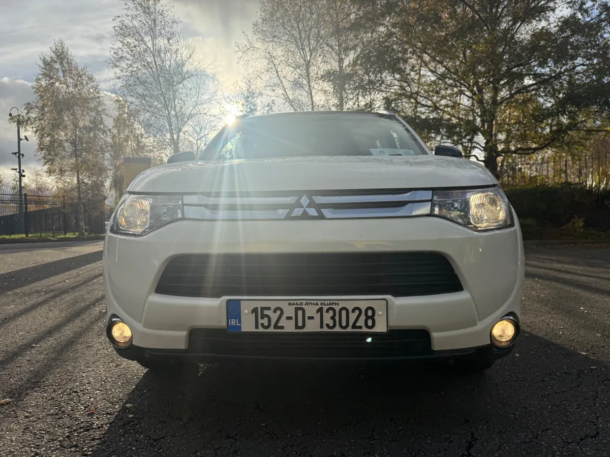 Mitsubishi Outlander 2.2 Diesel 2WD - Image 2