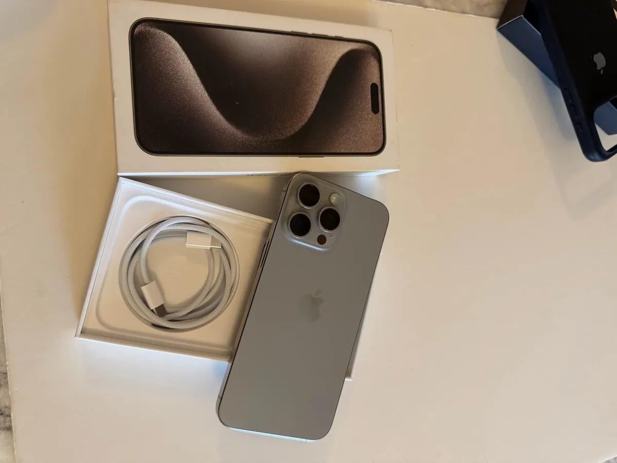 Iphone 15 Pro Max 512 Gb Natural Titanium - Image 2